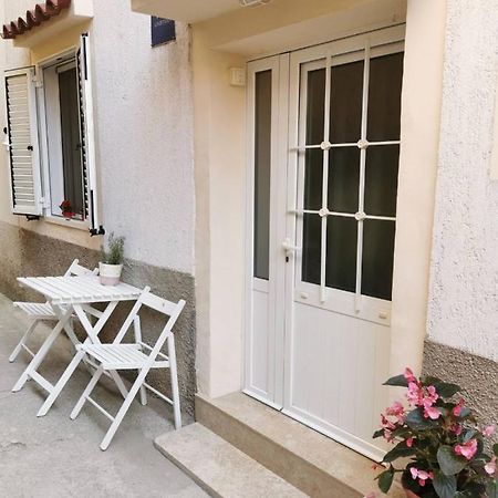 Kovacine Apartment Cres Bagian luar foto