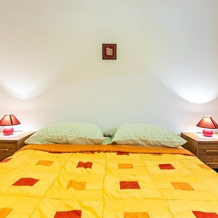 Kovacine Apartment Cres Bagian luar foto